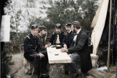 Civil-War-Officers-playing-dominos